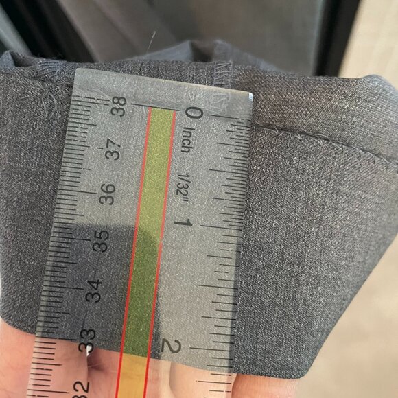 Kenneth Cole Men's Slim-Fit Dress Pants 32" x 28" - Picture 8 of 8